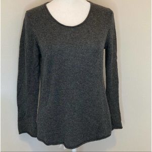Uniqlo Cashmere Scoop Neck Grey Raw Hem Hi-low Sweater woman's sz S